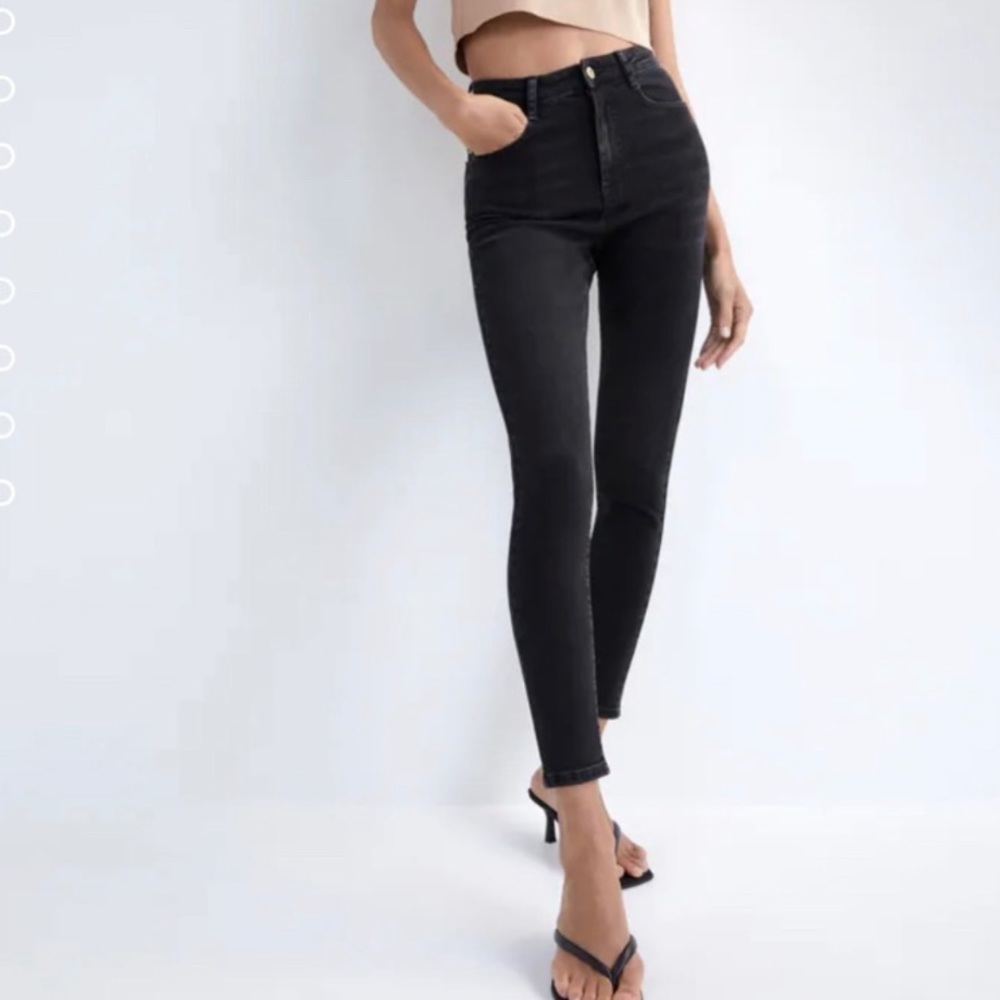 Zara high waisted jeans